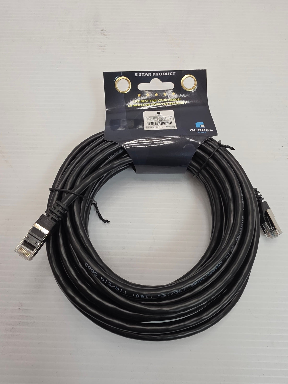 Câble CAT8 blindé (S-FTP) colonne montante CMR, 26 AWG, 25 pi, noir