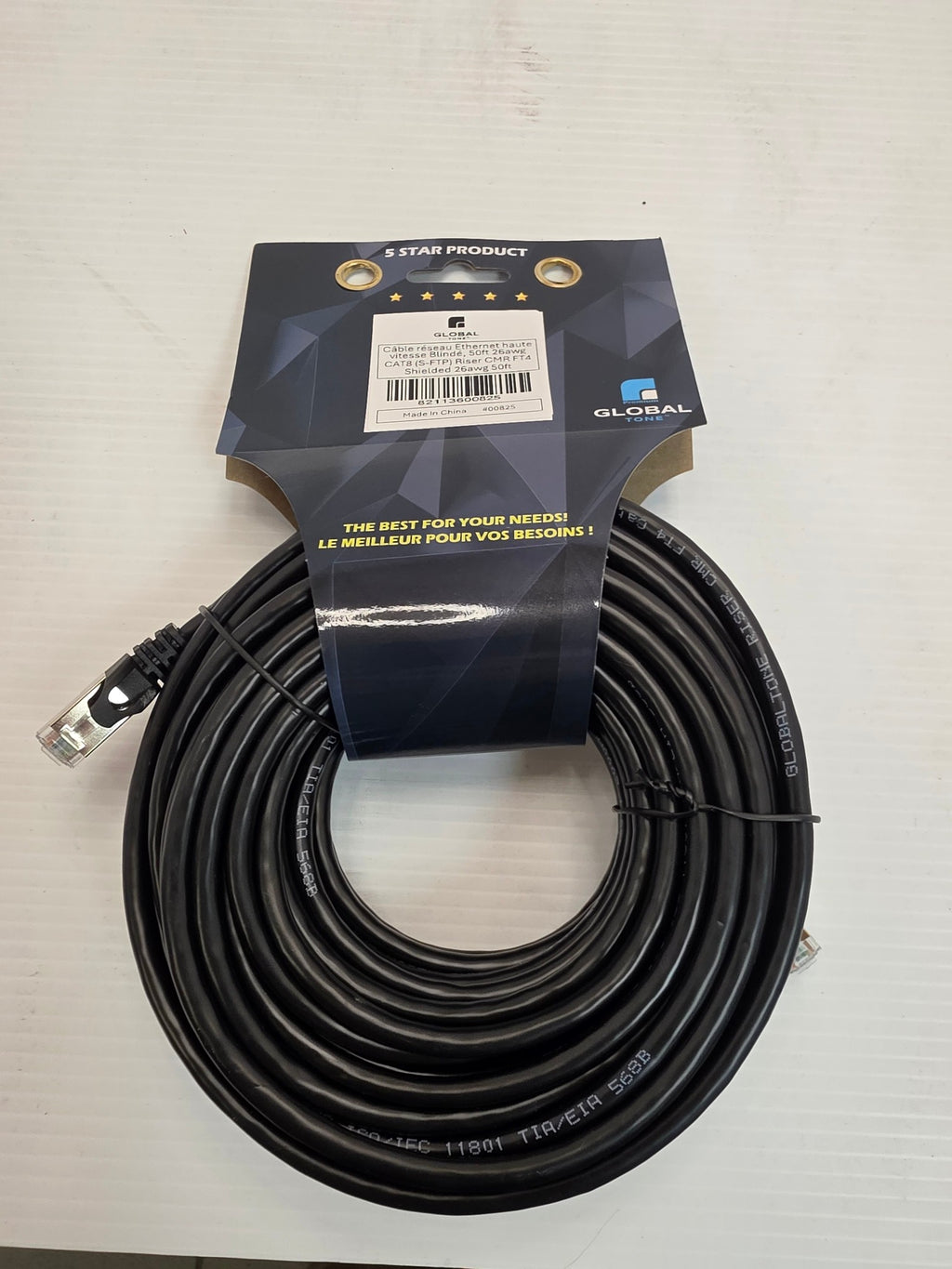 Câble CAT8 blindé (S-FTP) colonne montante CMR, 26 AWG, 50 pi, noir