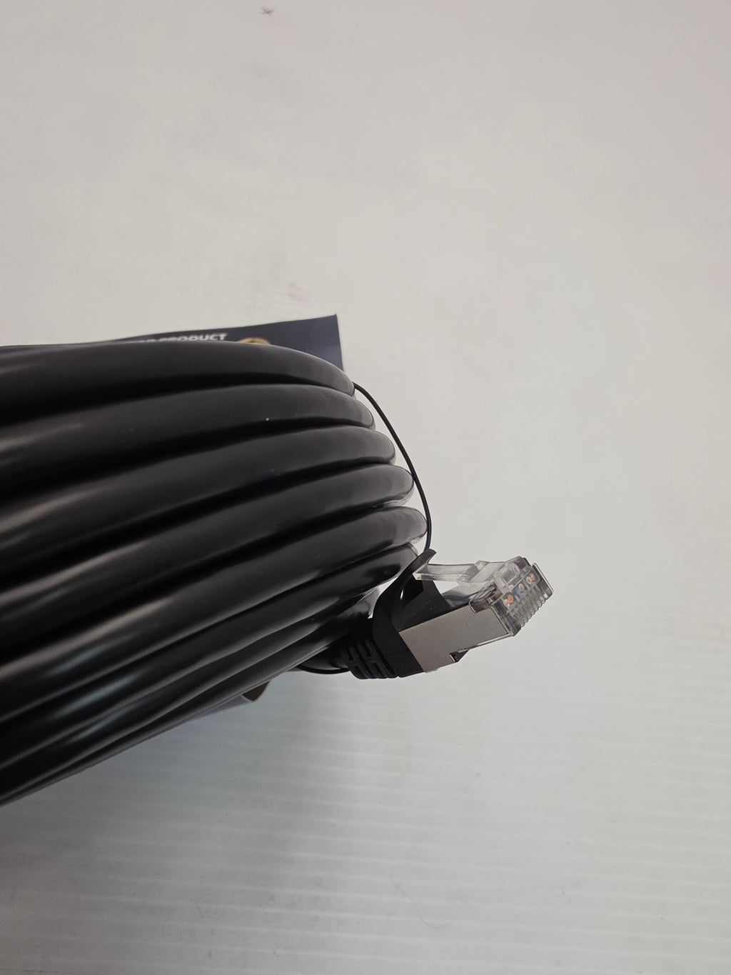 Câble CAT8 blindé (S-FTP) colonne montante CMR, 26 AWG, 50 pi, noir