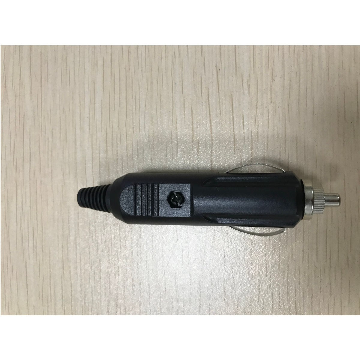 Fiche allume-cigare 12 V CC avec fusible 3 A et témoin DEL