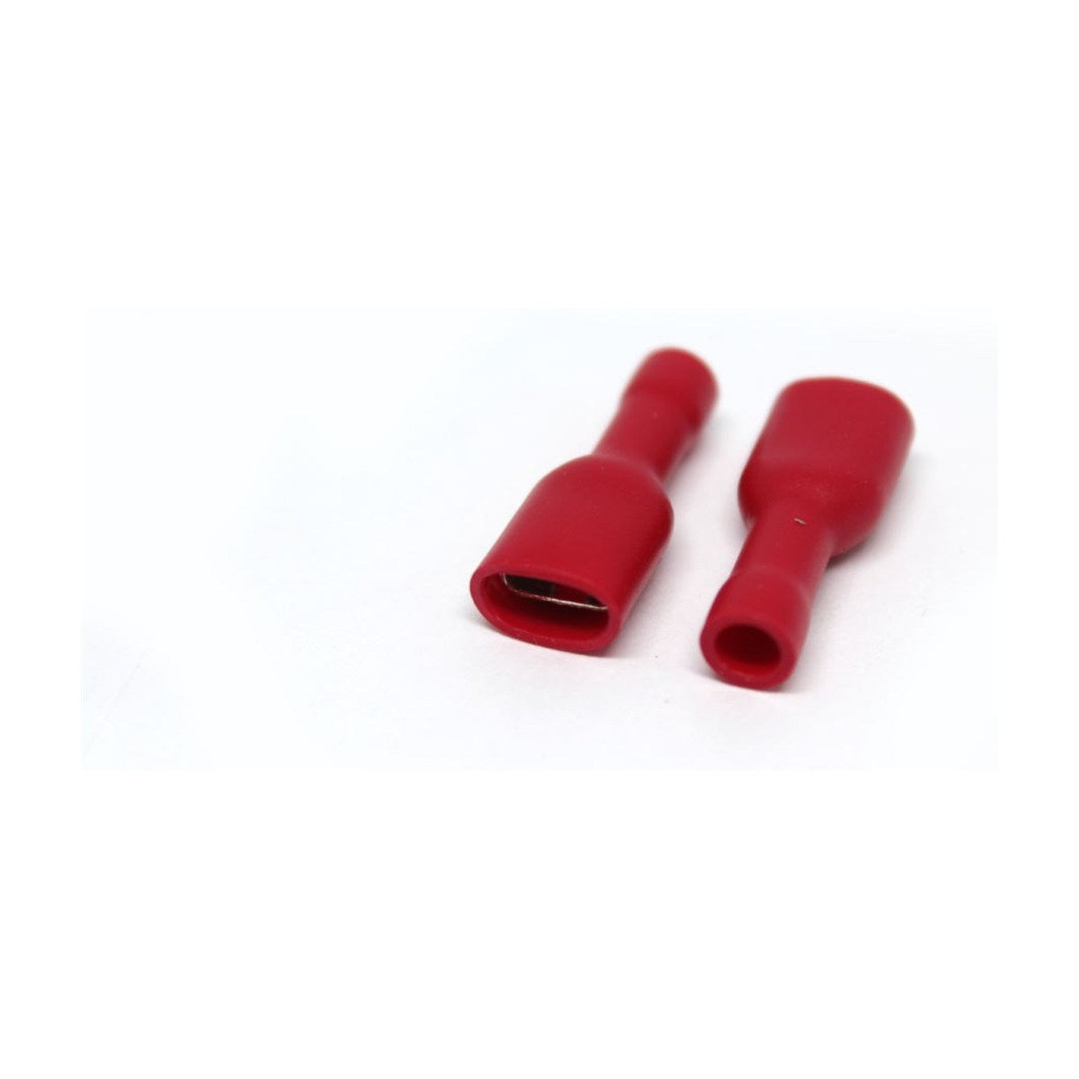 Cosses à déconnexion rapide femelles 0,250 po, 22-18 AWG, vinyle entièrement isolé, sac de 25