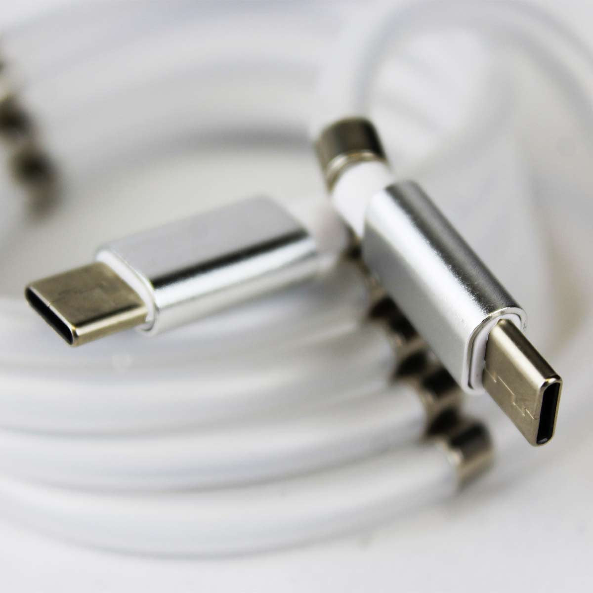 Câble magnétique USB-C vers USB-C, 2,4 A, 1 m